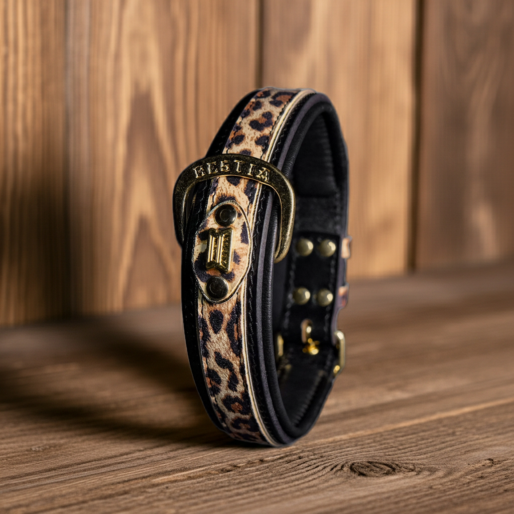 The Leopard Collar